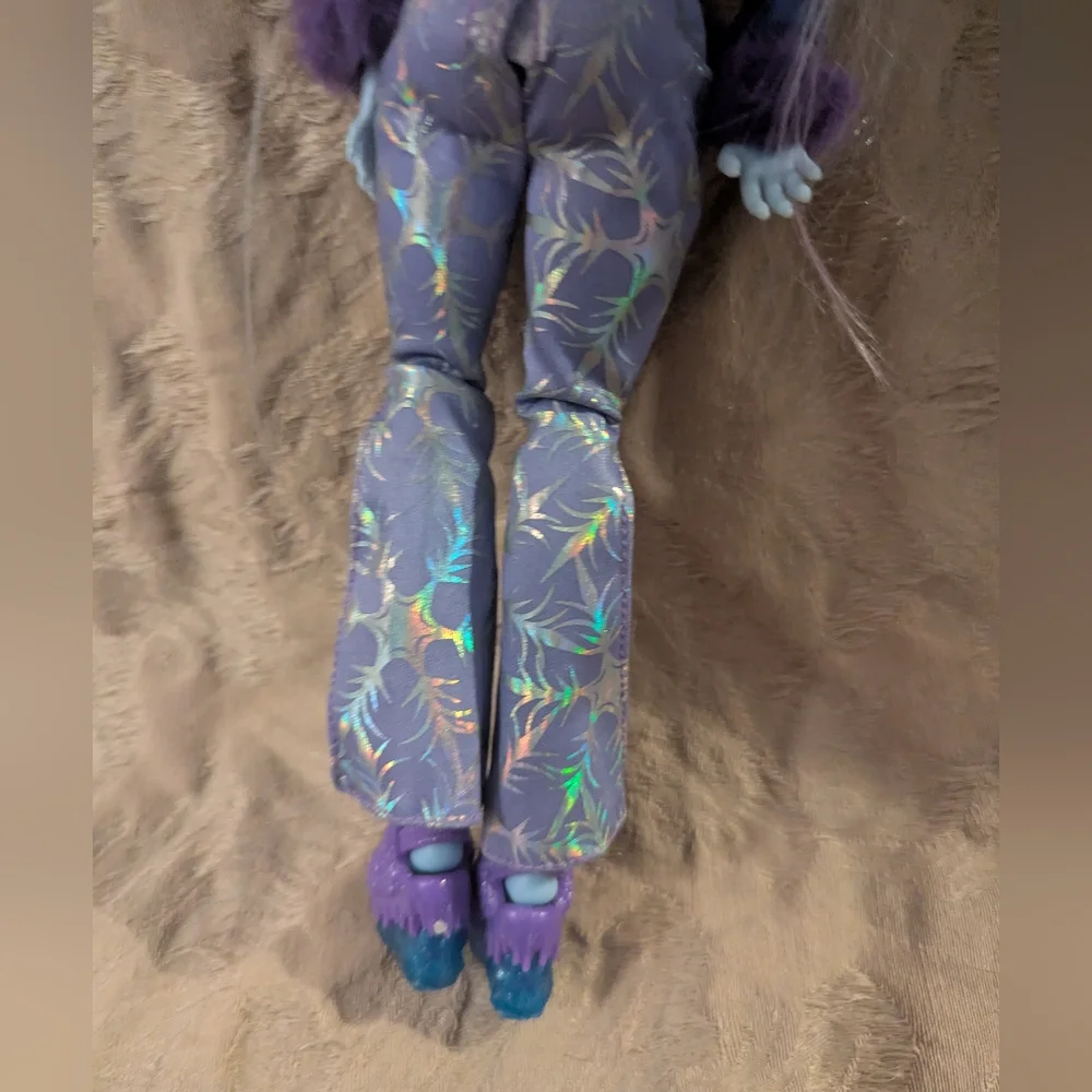 Monster High G3 Abbey Bominable Doll 2023 Generation 3 - Picture 7 of 7